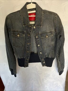 edc by Esprit Women's Black Washed Cropped Denim Jacket